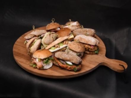 Foto van Divers belegde minibroodjes (3,75 per broodje)                                                                                                                          (1 werkdag van tevoren bestellen * voor 13.30 uur)