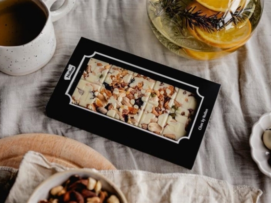 Foto van Blocks witte chocolade notenmix